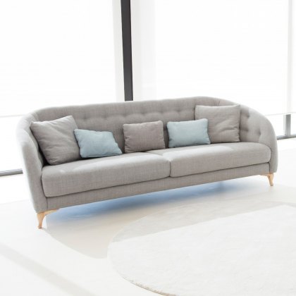 Fama Astoria 4 seater A sofa