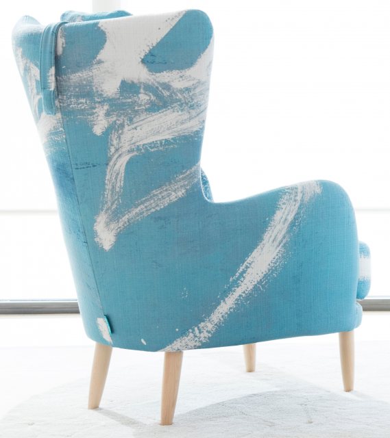 Fama Kylian Compact Chair