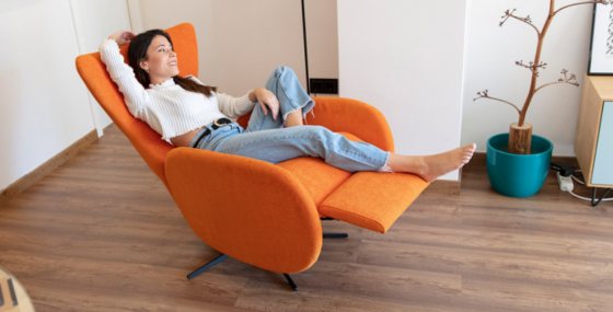 Armchairs & Recliners