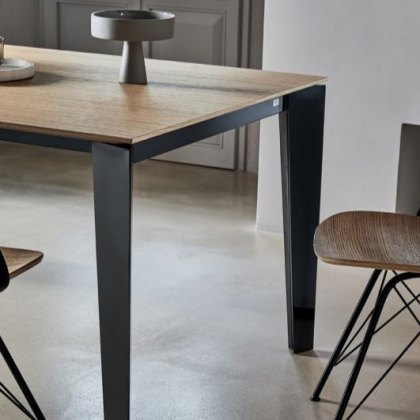 Bontempi Casa Cruz Wood extending dining table