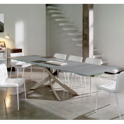 Bontempi Casa Artistico Velvet matt anti-scratch glass extending dining table