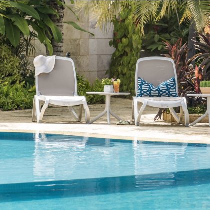 Nardi Omega outdoor sun lounger (set of 2)