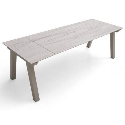 Nordic Plus extending dekton dining table