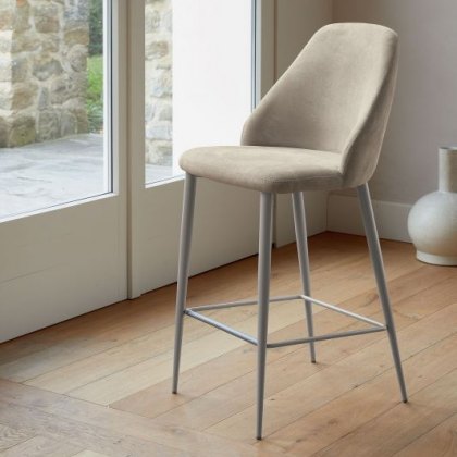 Ingenia Casa Matilda Low Barstool