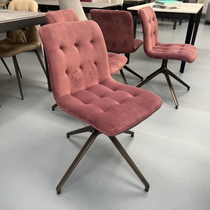 4 x Kuga Slim dining chairs 4079 - covered in M028 - TVT05