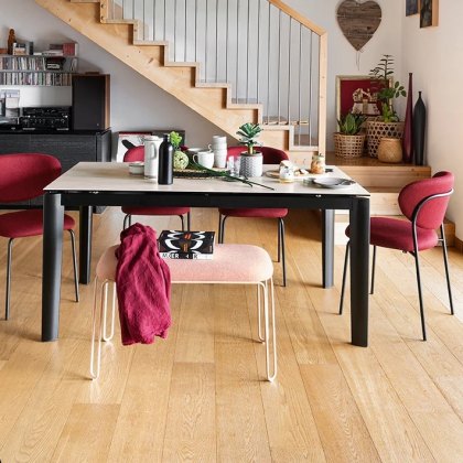 Connubia Calligaris extending Lord table
