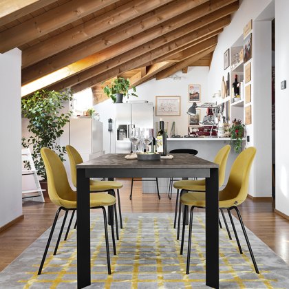 Connubia Calligaris extending Baron table