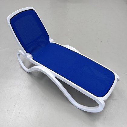 Nardi Omega outdoor blue/white sunloungers