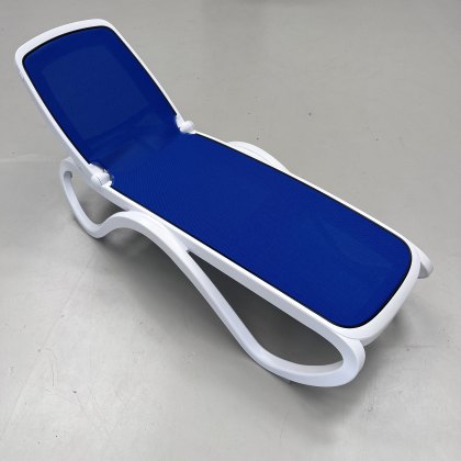 Nardi Omega outdoor blue/white sunloungers