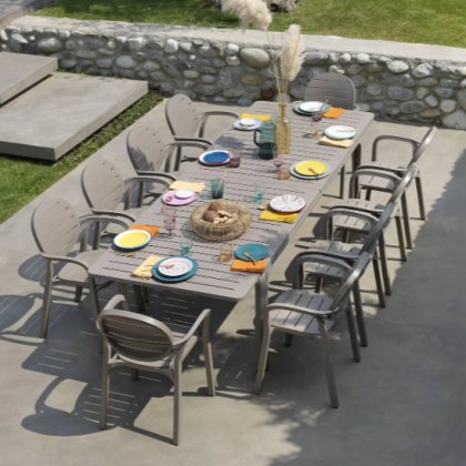 Nardi Alloro outdoor extending dining table