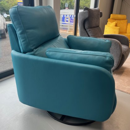 Clearance Fama Adan leather recliner armchair