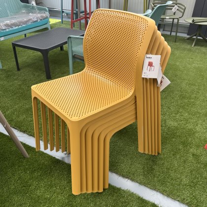 6 x Nardi Bit bistrot dining chairs in Senape (5 day delivery)