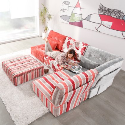 Fama Arianne Love Small Corner Sofa with Footstool