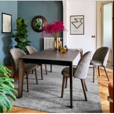 Connubia Calligaris extending Band table