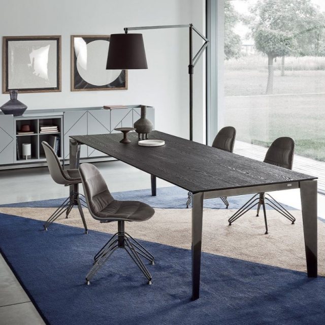 BonTempi Cruz extending ceramic table