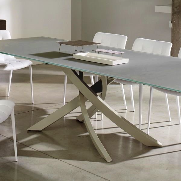 Bontempi extending glass dining table