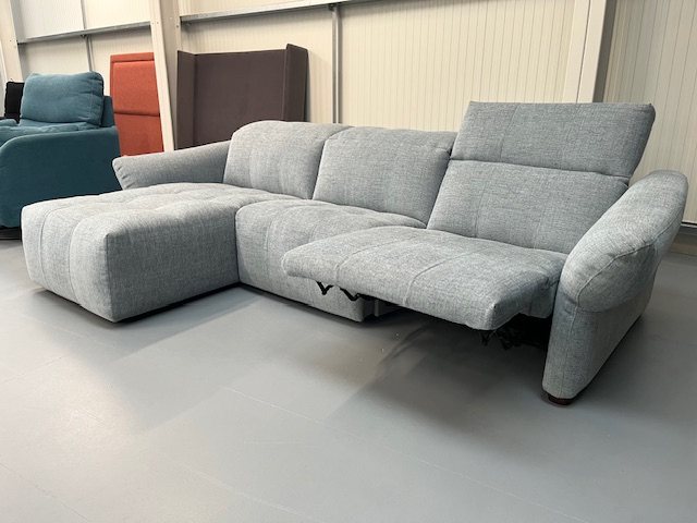 Low back clearance sofa with immediate delivery