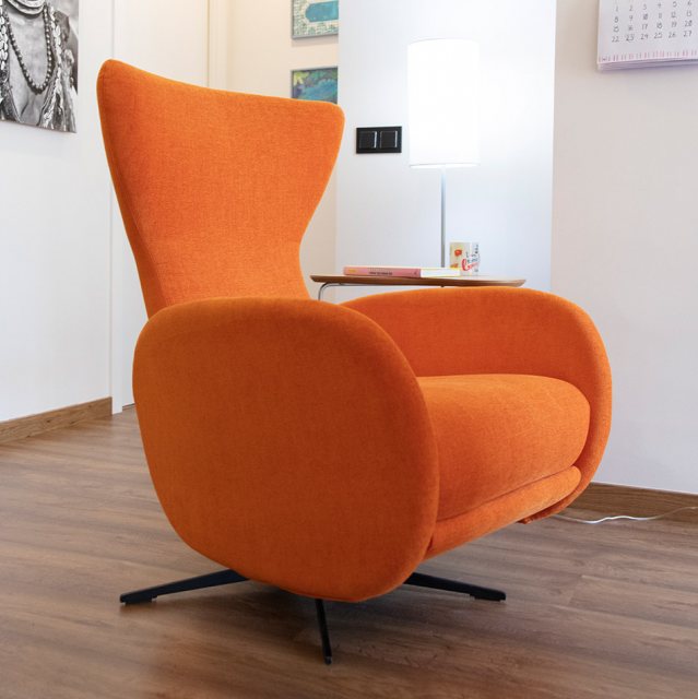 Fama Mondrian swivel armchair