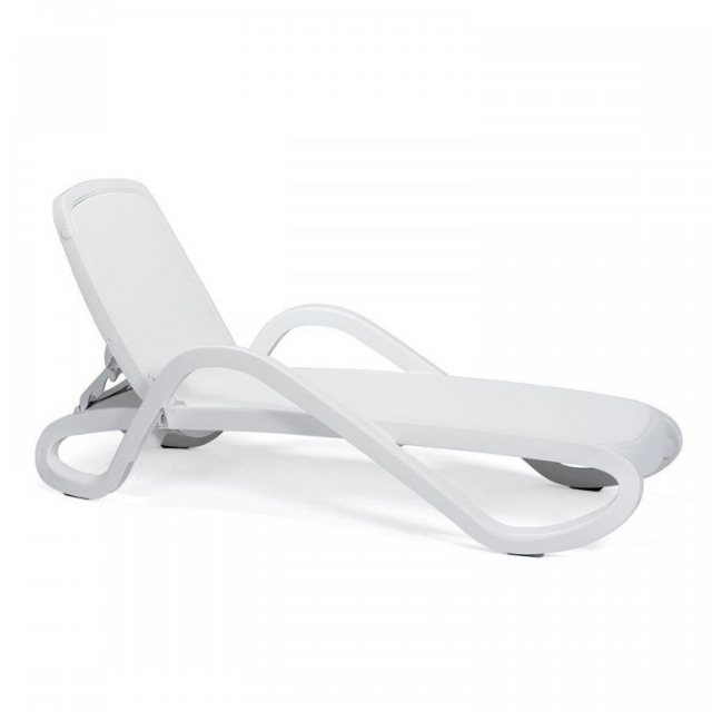 Nardi Alfa outdoor sun lounger white