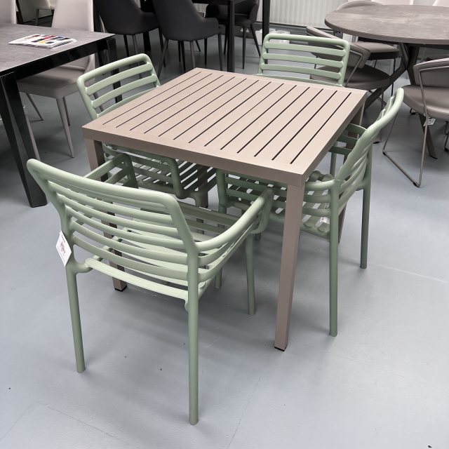 Nardi Outdoor Nardi Cube 80 outdoor dining table