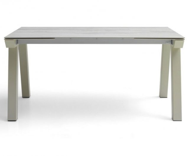statement extending dining table
