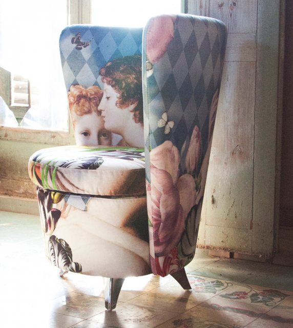 Fama chair in lots of colours