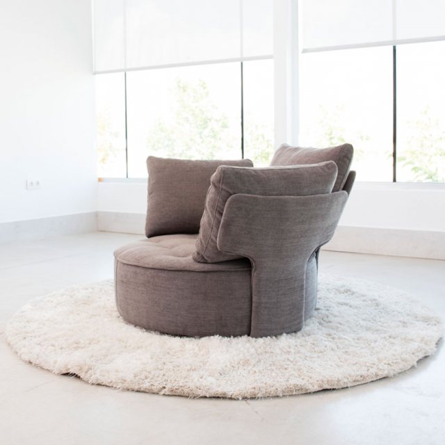 Fama Fama Zoe armchair