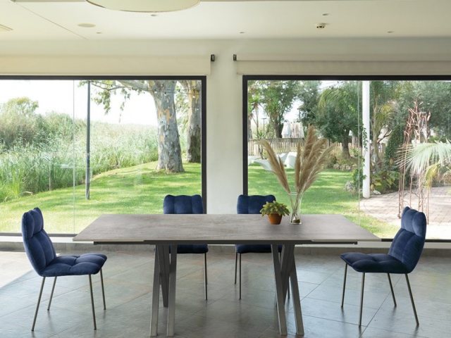 Crossfire fixed dekton dining table