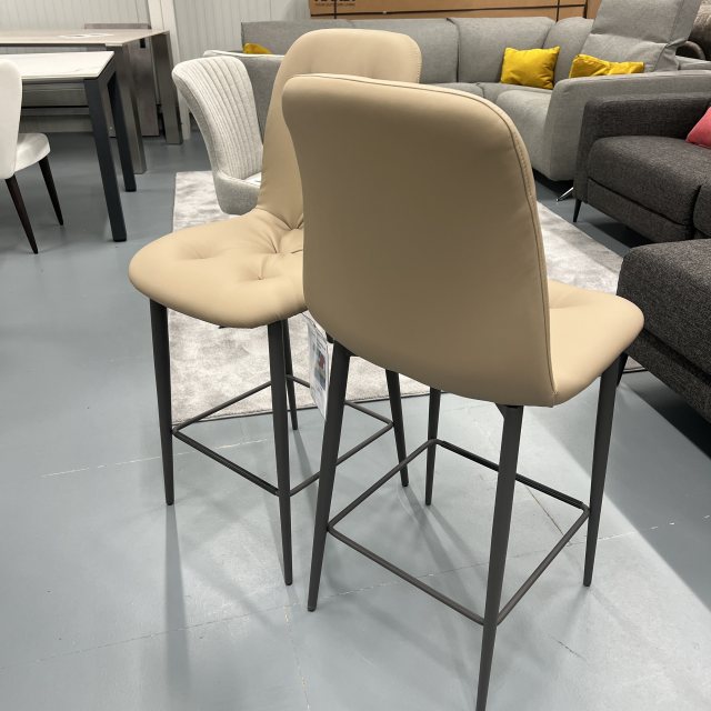 Bontempi Casa 2 x Bontempi Ingenia Spring low barstools - TR518-M310