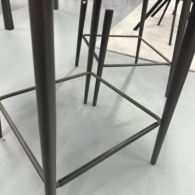 Bontempi Casa 2 x Bontempi Ingenia Spring low barstools - TR518-M310