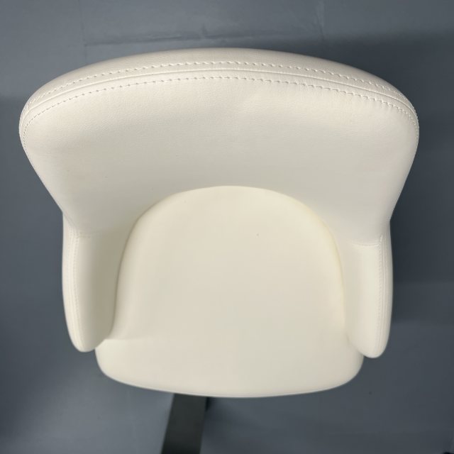 Bontempi Casa 1 x Bontempi Ingenia Matilda chair - covered in TR500 faux leather