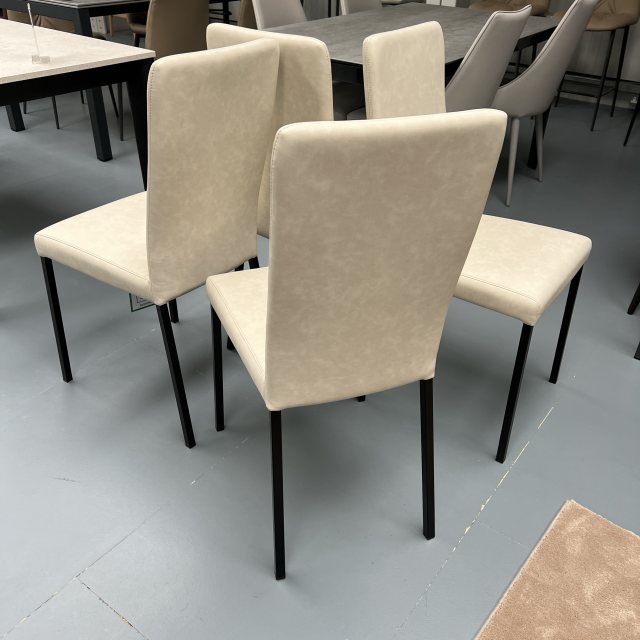 Connubia Calligaris 4 x Connubia Calligaris Garda chair - CB1525