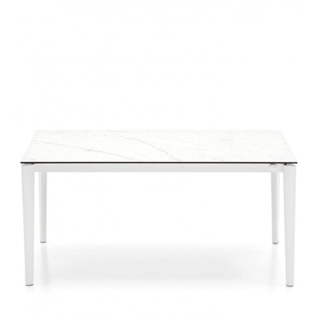 Connubia Calligaris extending Artic Fast table - closed