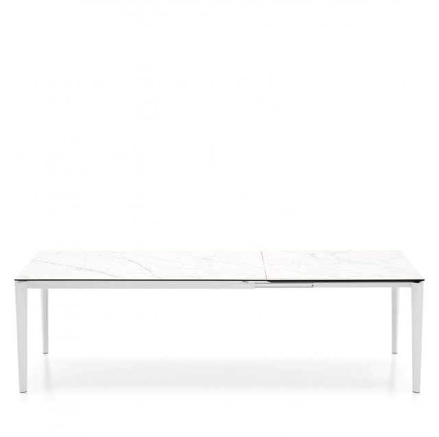 Connubia Calligaris extending Artic Fast table - extended