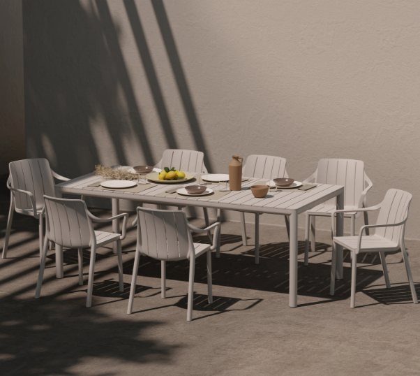 Nardi Rio 140 extending dining set with 6 x Tiberena dining armchairs - tortora
