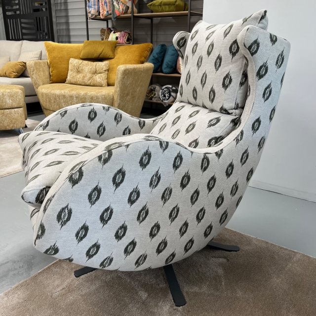 Fama Lenny chair
