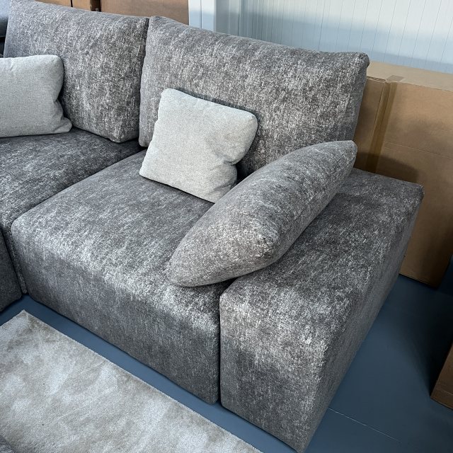 Fama Teseo corner sofa with loose covers