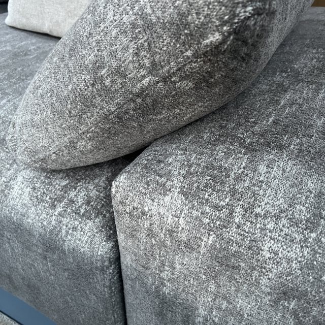 Fama modular sectional sofa