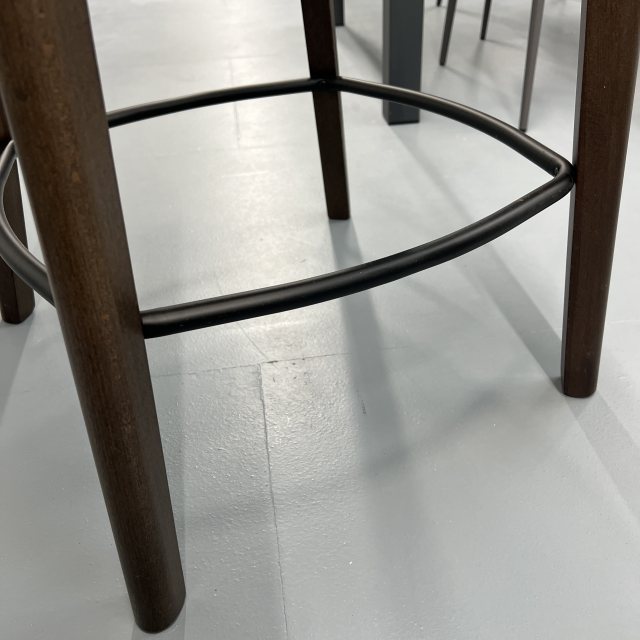 Connubia Calligaris 1 x Connubia Calligaris Tuka low barstool CB1997