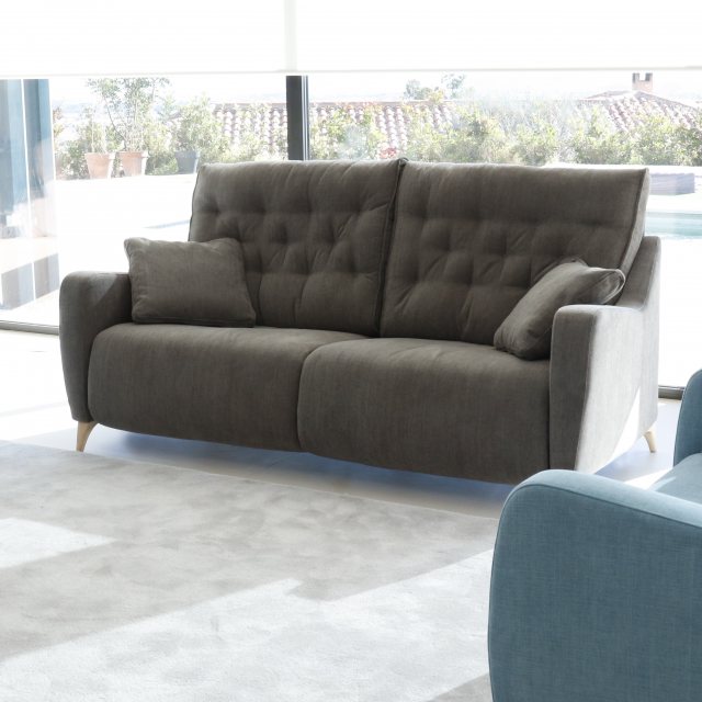 Fama Avalon armchair dimensions