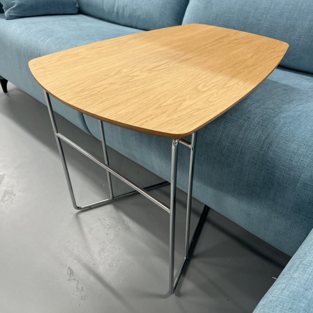 Fama Fama Louis sofa table - roble natural with chrome