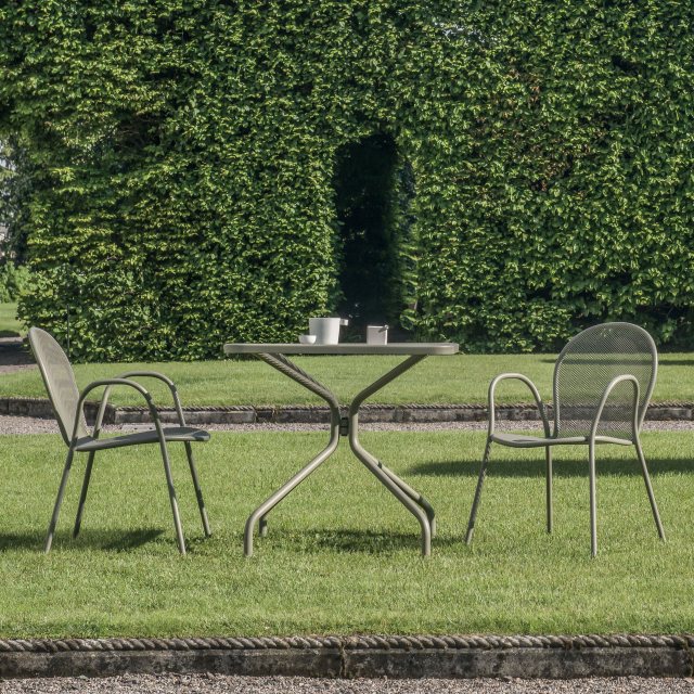 Emu Ronda 116i4 armchairs