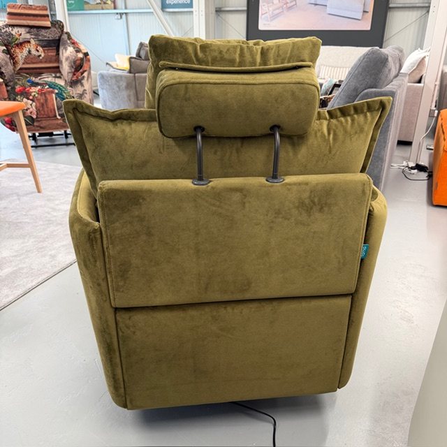 Wide Fama Eva recliner armchair