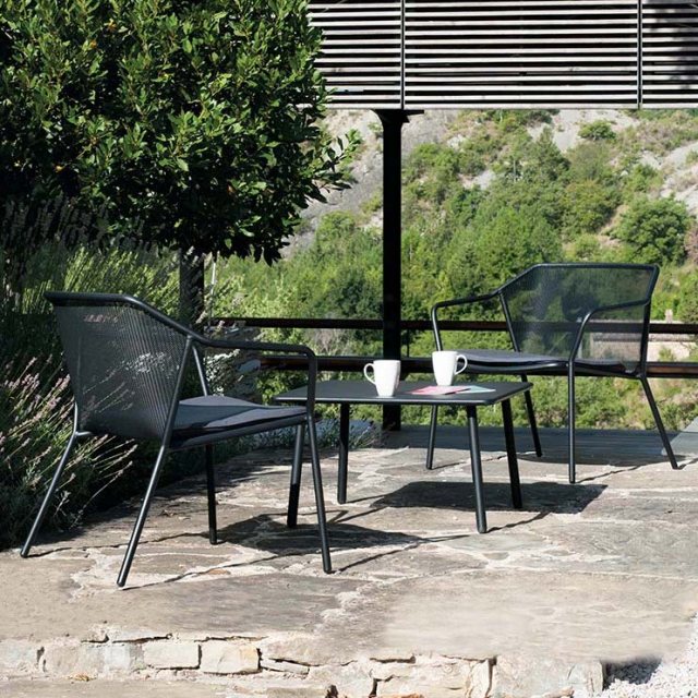 Emu Darwin 526 outdoor coffee table