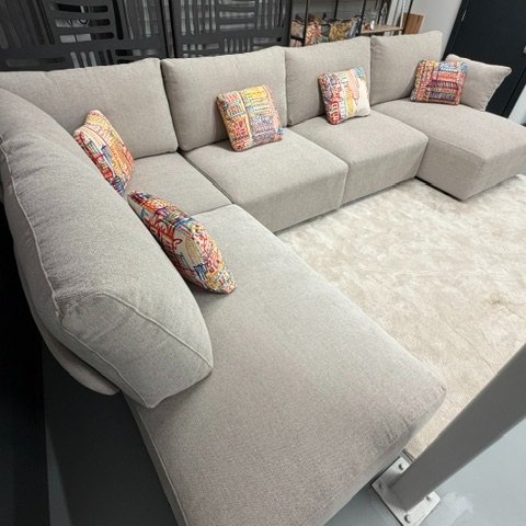 Fama Teseo ex-display corner sofa available with quick delivery