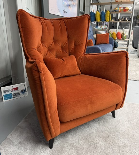 Fama Simone K ex-display armchair in Varenna 62 velvet