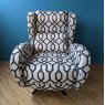 Fama Romeo swivel chair