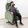 Fama Kim pwerlift armchair